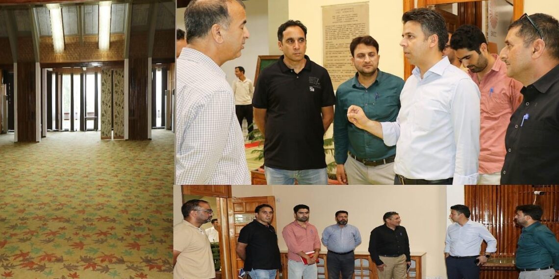 Assembly Elections- 2024: DEO Srinagar inspects Election Strong Room, Counting Centres for all 8 Assembly Constituencies of District