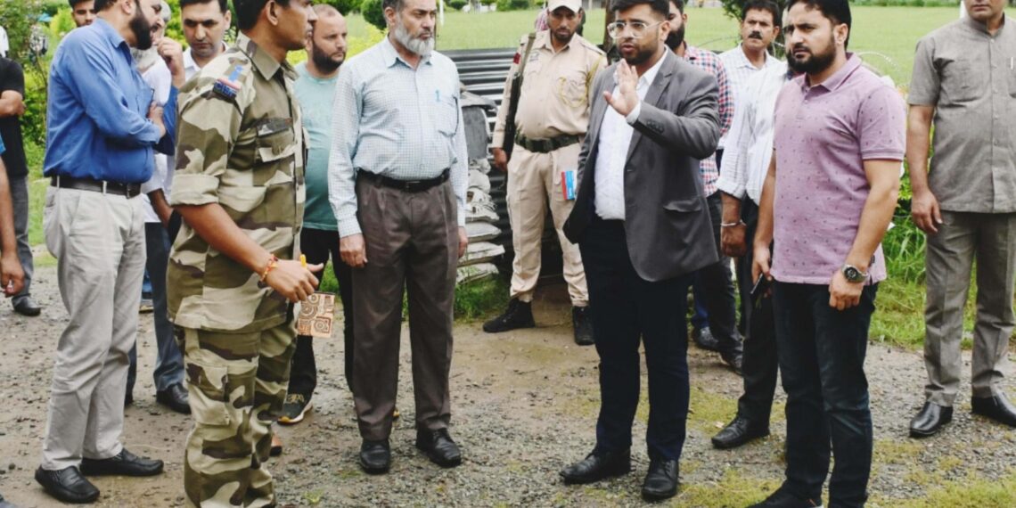 Assembly Elections-2024 DEO Rajouri inspects Strong Rooms, election arrangements