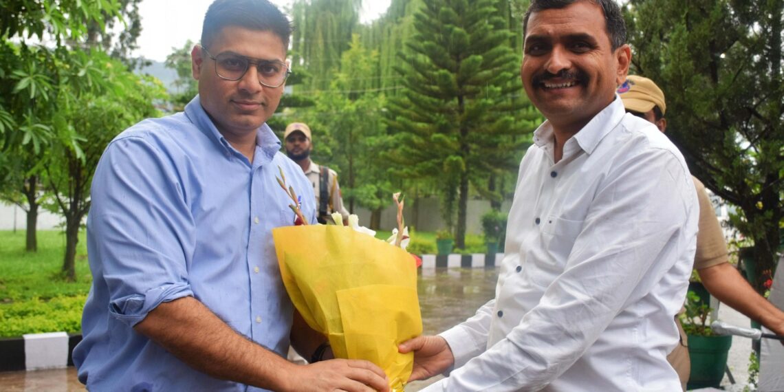 Assembly Elections-2024 Election Expenditure observer reviews working of monitoring team in Poonch District