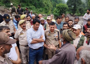 DC takes on spot review of rescue, relief measures in Cloudburst-Hit Rajgarh