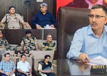 DC reviews security situation in border areas of Samba