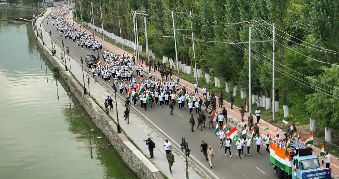 SRINAGAR SECTOR CRPF TAKES OUT A VIBRANT TIRANGA