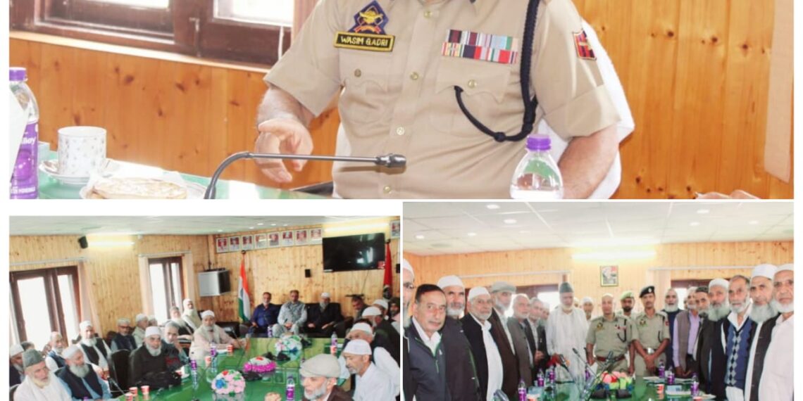 SSP Ganderbal hold meeting with retired police personnel at DPL Ganderbal