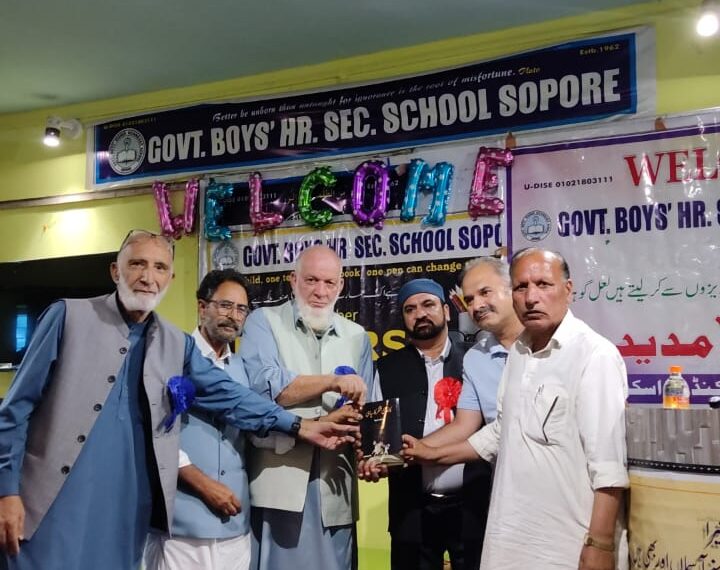 Celebrating Excellence: Teachers’ Day Observed with Grandeur at BHSS Sopore