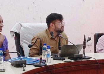 Assembly Elections- 2024 DEO Rajouri interacts with staff deployed for Pink, PwD polling stations
