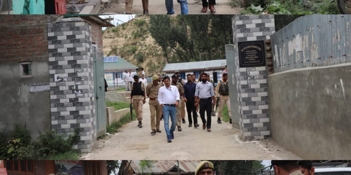 Assembly Elections- 2024 Police Observer assesses Security Arrangements in Pulwama & Rajpora Constituencies