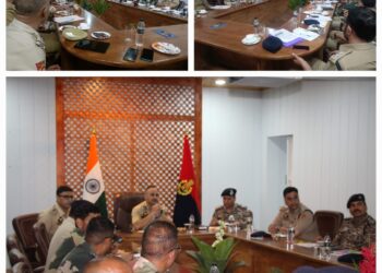 DIG SKR Anantnag visits Shopian, reviews election preparedness and security scenario