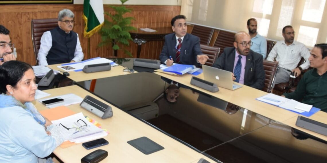 CS chairs SKIMS Standing Committee meeting Favours bringing coherence in its courses with NMC regulations