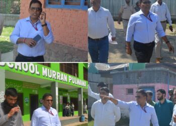 Assembly Elections- 2024 General Observer Rajpora AC visits Polling Stations, reviews Distribution of Voter Slips