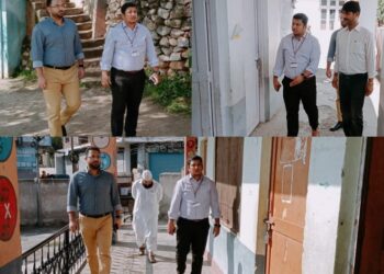 Assembly Election-2024 Staff imparted training regarding Postal Ballot Voting at Bhaderwah