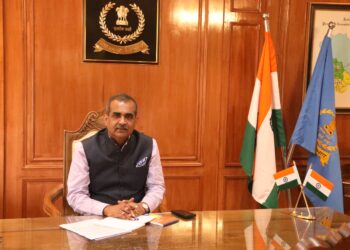 Shri Vikram Sahay Assumes Charge as Principal Commissioner of Income Tax, Jammu & Kashmir and Ladakh
