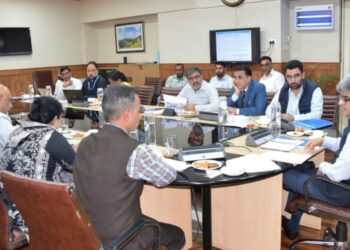 Focus on providing comprehensive primary healthcare to patients visiting PHCs: CS Reviews progress of programmes run under NHM