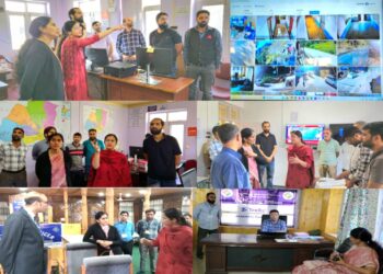 General  Observer visits  Kupwara,  inspects District Election Control Room, MCMC, ROs office.
