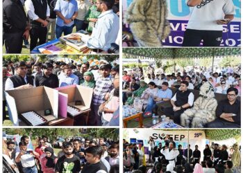 SVEEP: Grand Event at Pratap Park Lal Chowk ignites Voter Awareness