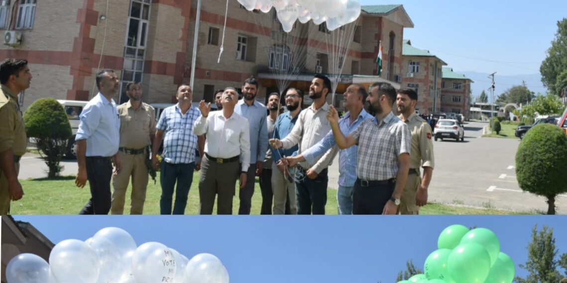 Assembly Elections-2024: SVEEP: Balloons released to boost Voter Awareness in Bandipora