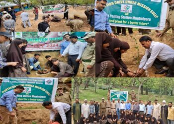 SVEEP: CEO Kupwara leads Plantation Drive at Polling Station Mugalpora