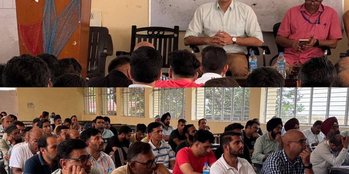 Assembly Elections-2024 General Observer oversees training session for poll staff for home voting