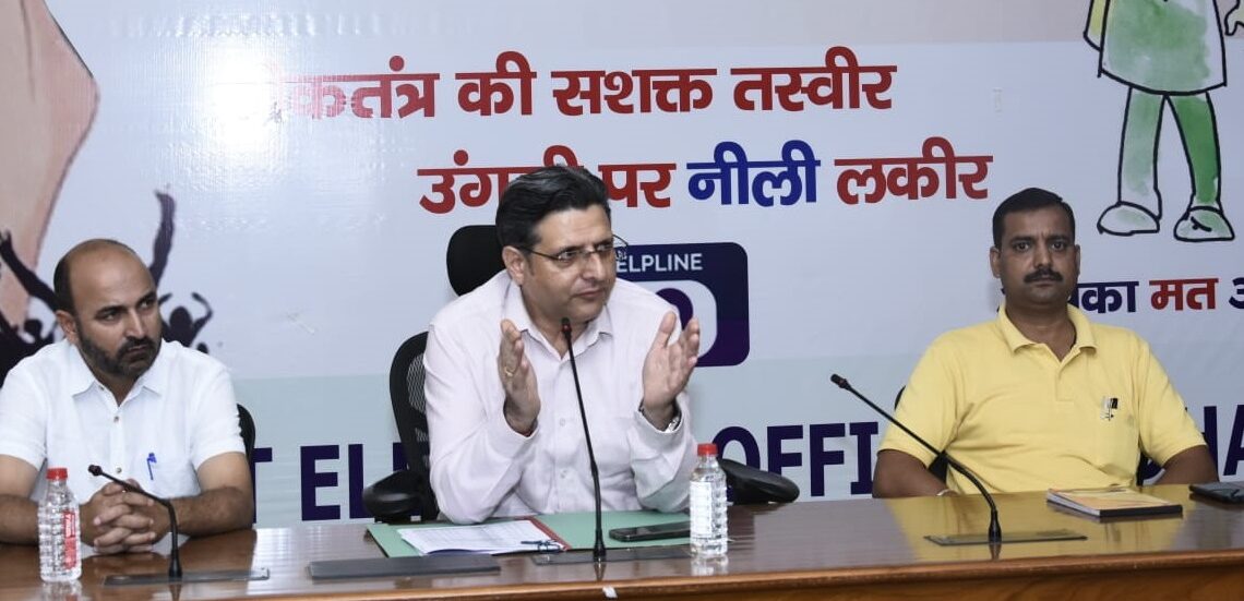 Assembly Elections-2024 Dr. Karwani reviews arrangements for migrant voters at Udhampur