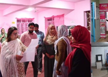 General Observer, Shopian, Roohi Khan visits various polling stations of  Shopian AC, oversees the conduct of polling process.