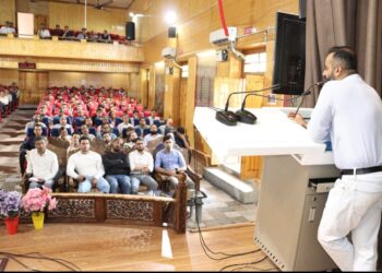 Assembly Elections-2024 Training session for Presiding Officers and Micro-Observers conducted successfully in Lal Chowk AC