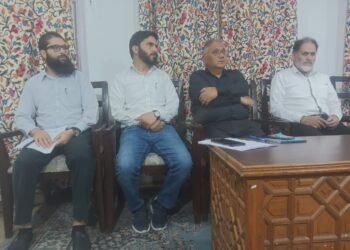 JKAACL celebrates Hindi Diwas, holds student-level debate