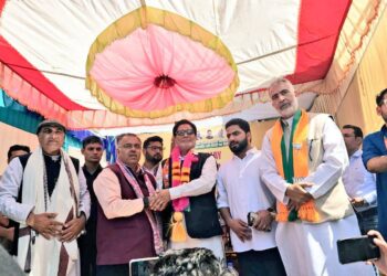 BJP National General Secretary Tarun Chugh addressed a public rally in support of BJP candidate Master Mohammad Idress in Karnah tehsil.
