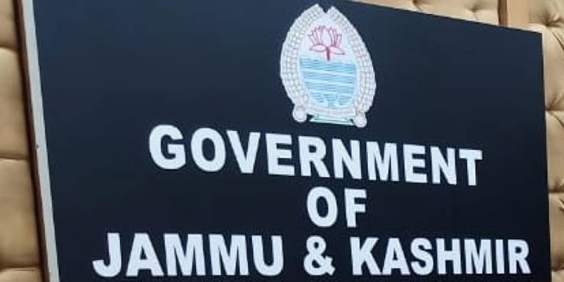 Govt Orders 9 Top Officials to Vacate Bungalows for Ministers Ahead of October Cabinet Formation