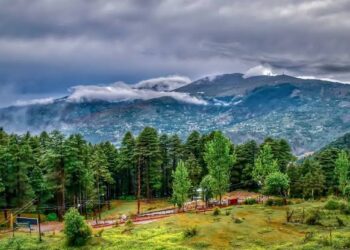 CELESTIAL HARMONY: THE MYSTICAL CHARM OF KASHMIR’S LANDSCAPES