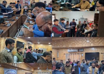 Vigilance Awareness Week-2024 kicks- off across Anantnag with Integrity Pledge Ceremony