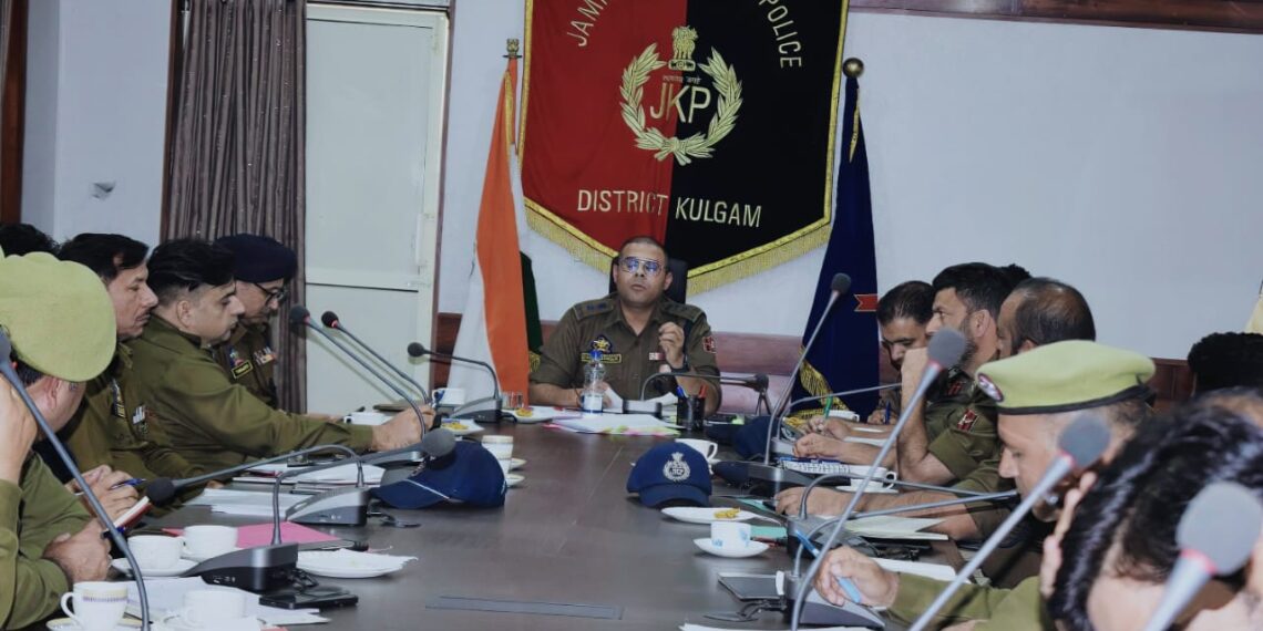 SSP Kulgam chairs crime/security review meeting held at DPO kulgam