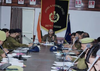 SSP Kulgam chairs crime/security review meeting held at DPO kulgam