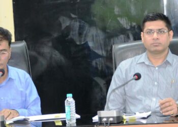 DDC reviews achievements under Self Employment Schemes in Poonch District