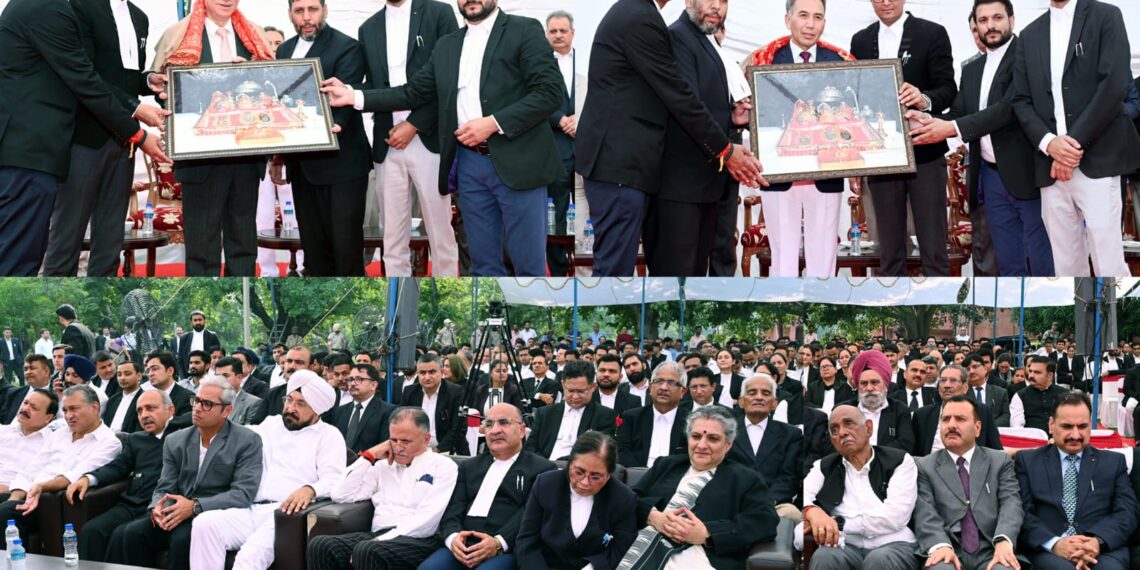 JKHCBAJ felicitates Justice N. Kotiswar Singh, Justice Tashi Rabstan