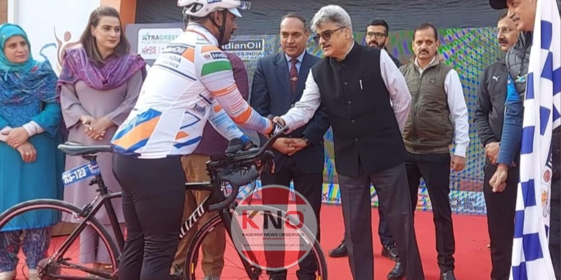 J&K Chief Secretary flags off Kashmir to Kanyakumari Cycle Race edition