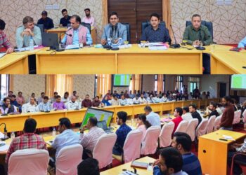 DC Kishtwar asks for 100 percent saturation of Government Policies in Model Panchayats