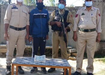 Police arrests drug peddler in Sopore, contraband substance recovered