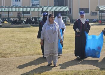GDCW Pulwama NSS Units Organize Cleanliness Drive under ‘Swachhta Hi Sewa 4.0’ Campaign