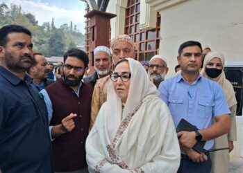چرارشریف میں انتظامات کو لیکر متعلقہ محکمہ جات،،  وقف بورڈ اور مقامی شہریوں پر مشتمل مشترکہ منٹینگ کا انعقاد