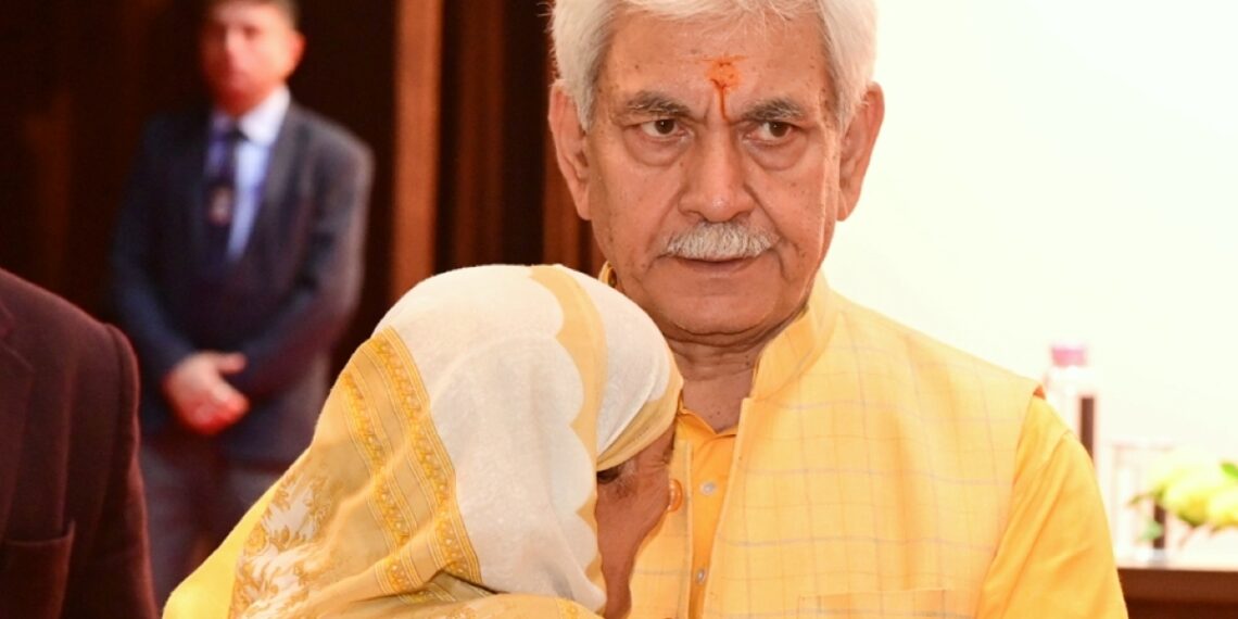 Lt Governor meets families of victims of terrorism