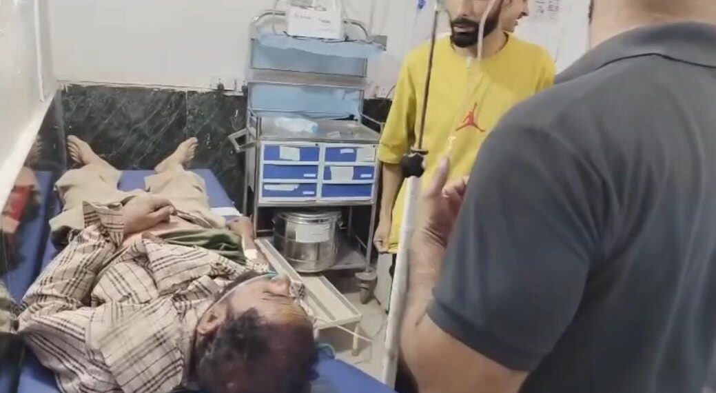 Two PDD Daily Wagers Injured While Repairing 11kV Line in Poonch