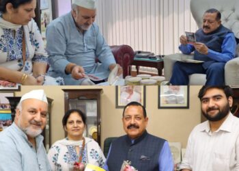 Save Sharda Committee Kashmir regd calls on MoS PMO Dr. Jitendra Singh in Delhi.