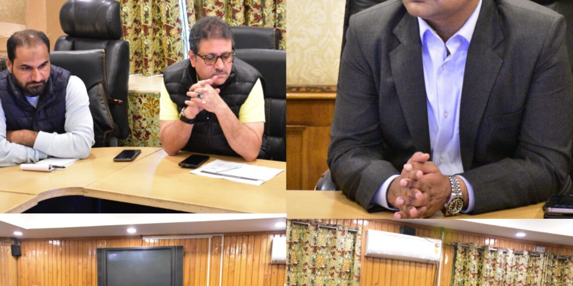 Commissioner SMC conducts comprehensive review of SMC Drainage Circle on Capital Expenditure
