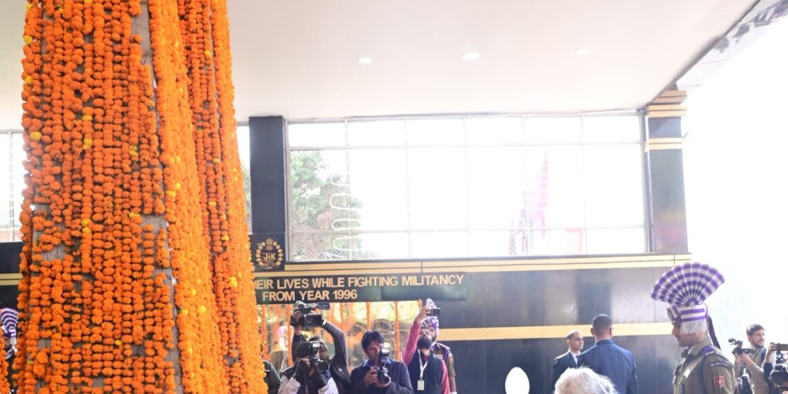 On ‘Police Commemoration Day’, Lieutenant Governor pays tributes to brave police officers and personnel who have laid down their lives in line of duty