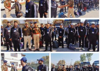 Ganderbal police conducts reception for returnees of Bharat Darshan Tour
