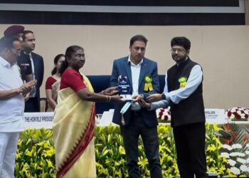Ganderbal wins Best District Award at 5th National Water Awards