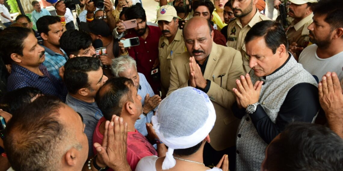 Dy CM, APD Minister attend last rites of Gagangir terror attack victim