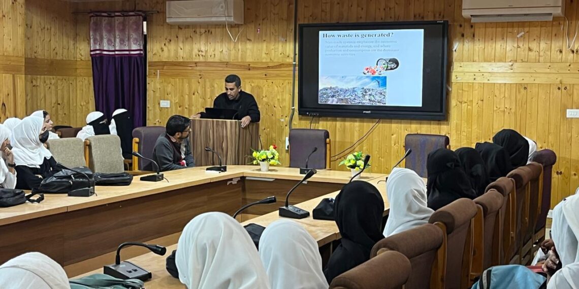 Special Lecture on Waste Management Organized by NSS Units at College under ‘Swachhta Hi Sewa’ Campaign