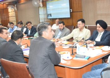 Vibrant Industries sector to ensure economic growth, employment creation in JK: Dy CM