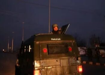 Army Vehicle Attacked in Boatapathri, Gulmarg