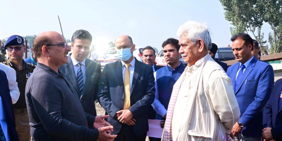 Lt Governor inspects progress of key infrastructure, Smart City projects of Srinagar